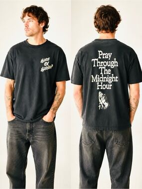 Men’s Graphic Tee - Sons of Sunday by Live and Tell